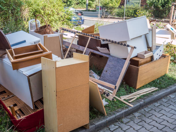 Best Junk Hauling Services  in West Sacramento, CA